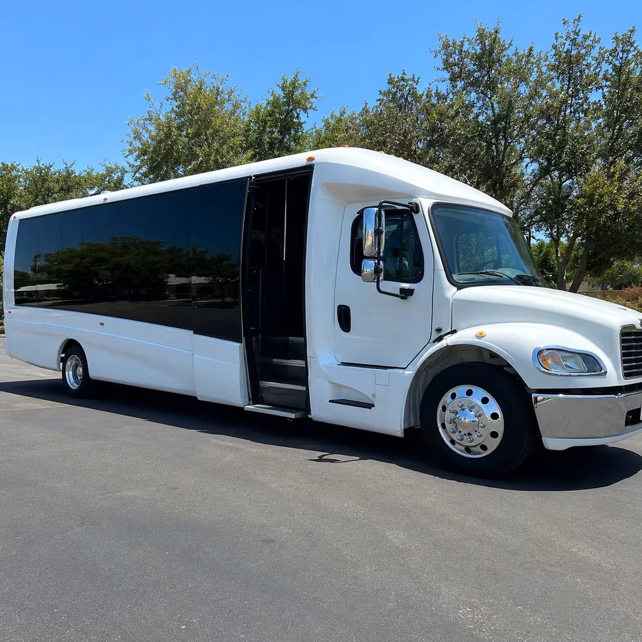 15 passenger minibus
