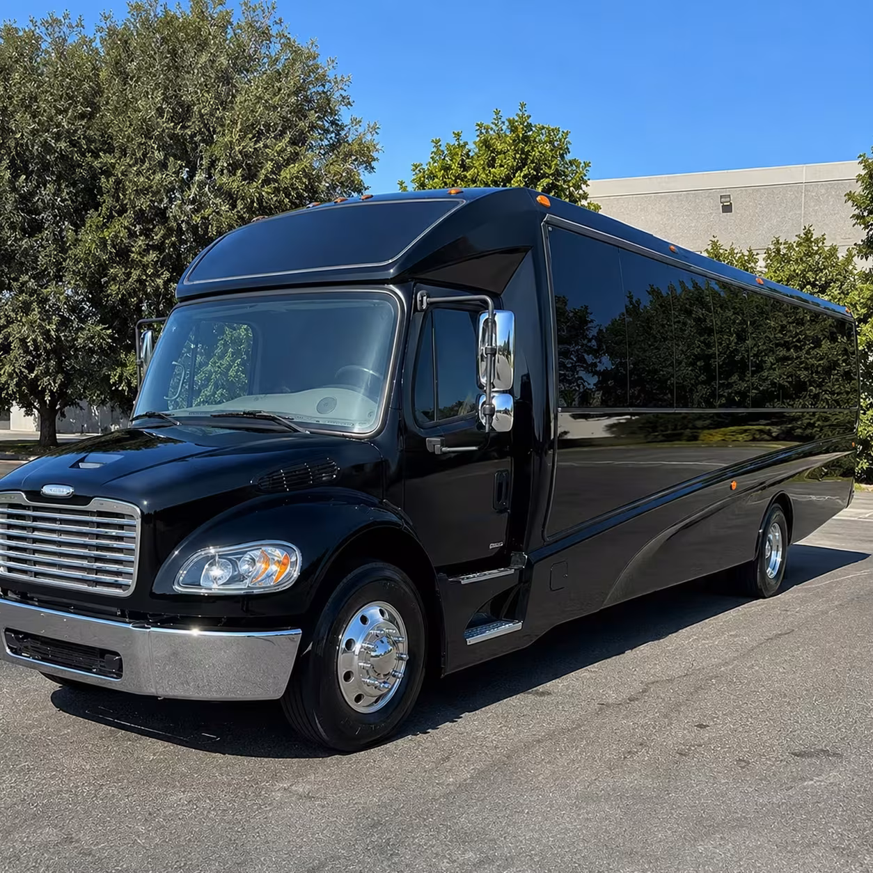 25 passenger minibus