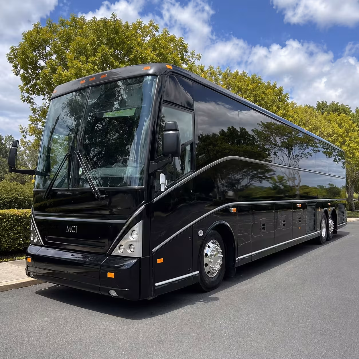 corporate airport shuttles from menifee to ont and san